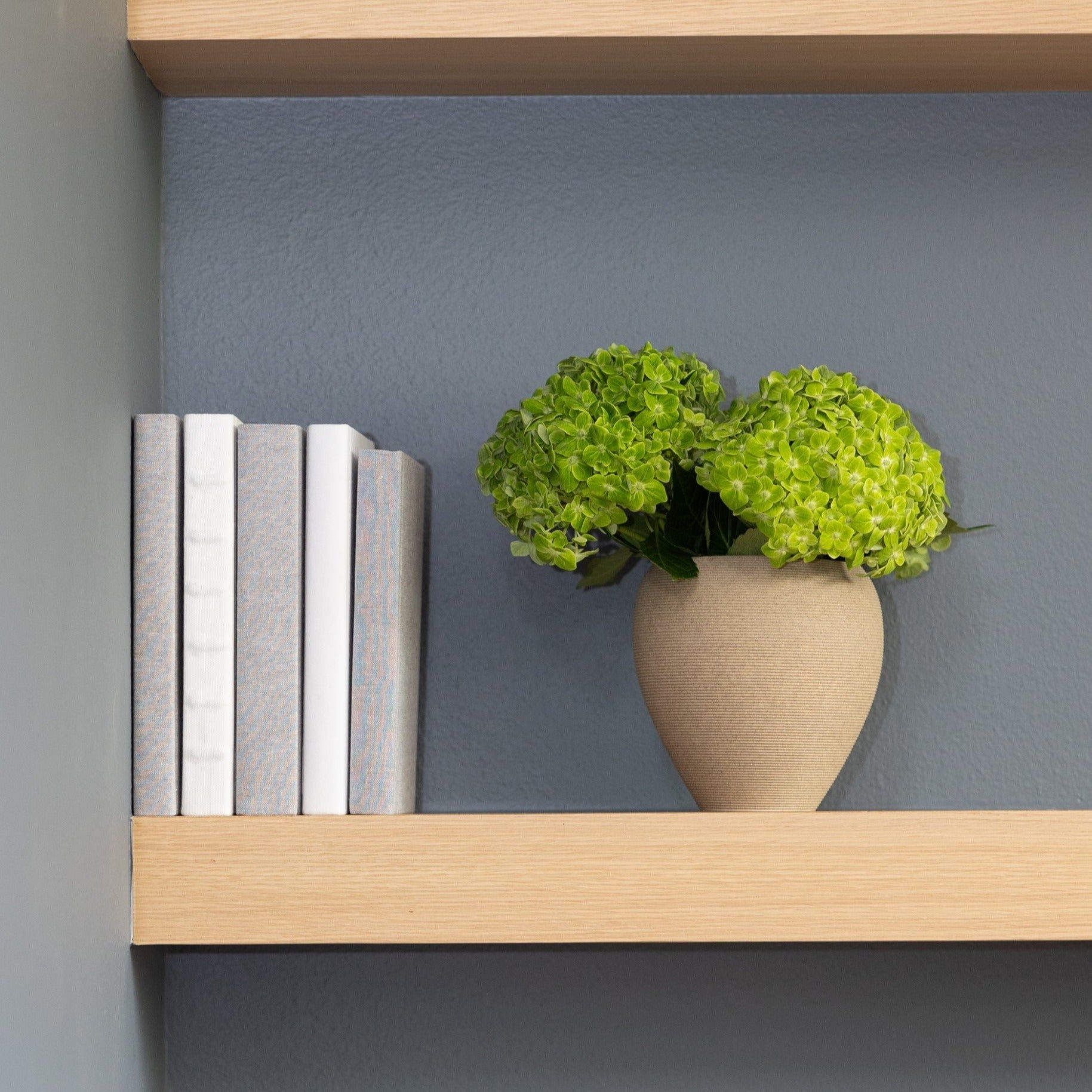 Linen Covered Book - Ribbed White