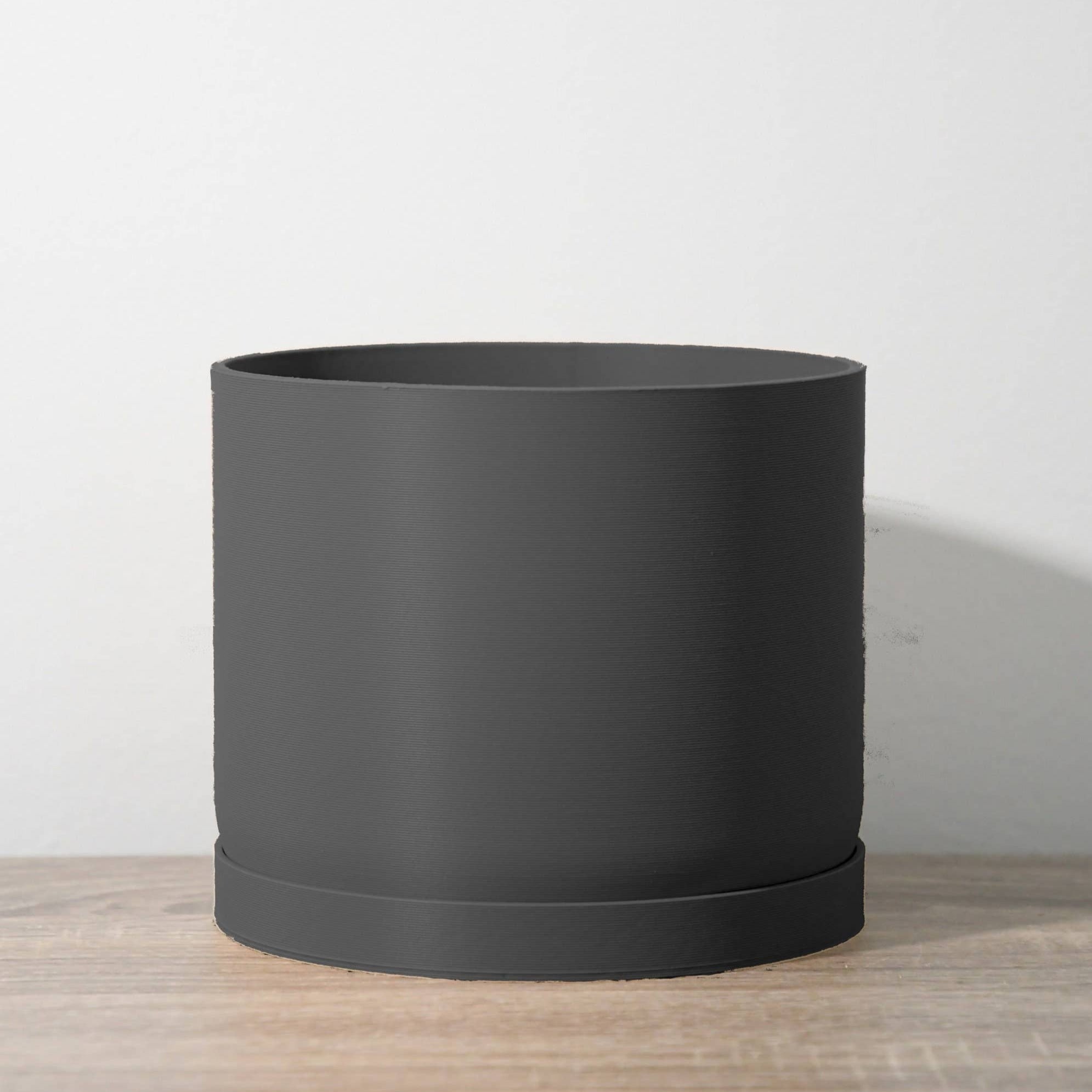 Cora Planter - Black