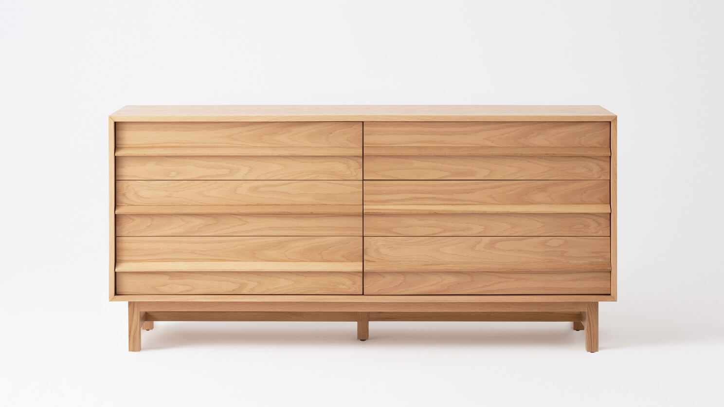 In Studio Dressers