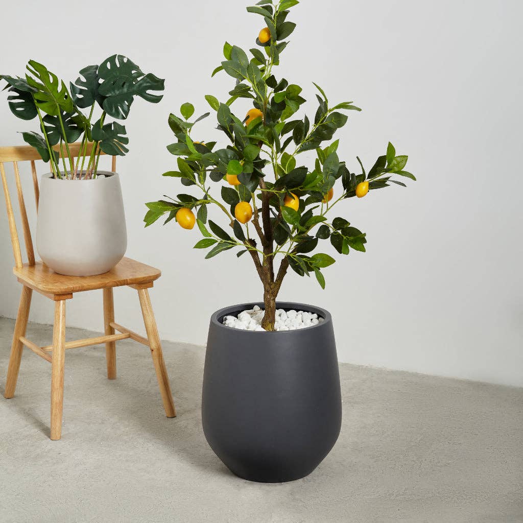 Lightweight Round Planter Pot