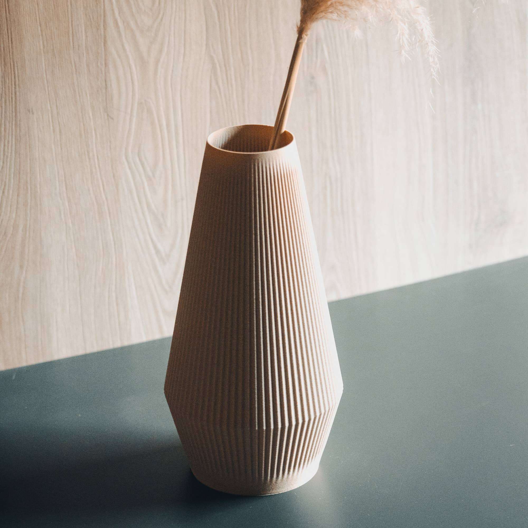 Lila Vase